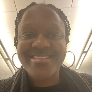 Meet your Posher, April